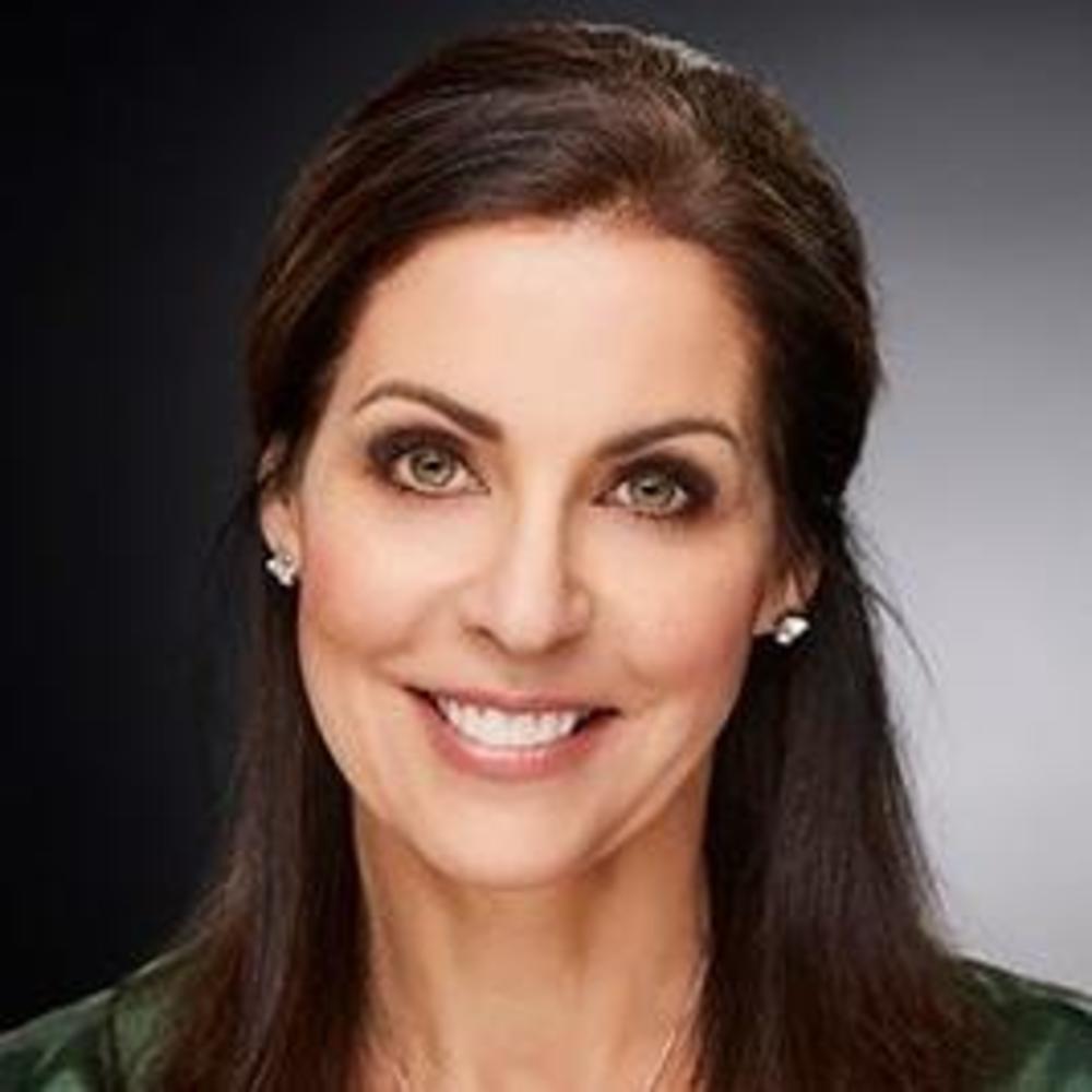 Meet your Posher, Laurie